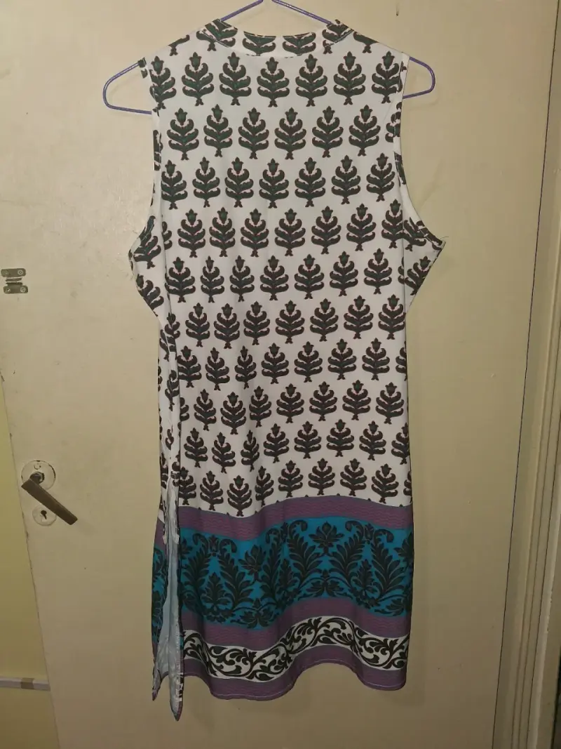 Vestido sin mangas con estampado floral - 2