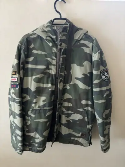 Chaqueta camuflada - miniatura 1