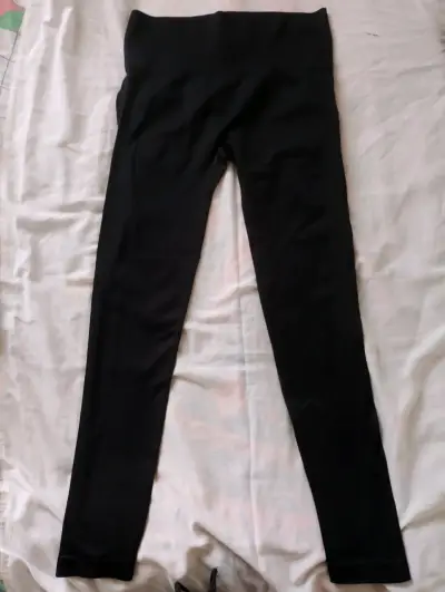 Pantalones negros de mujer en buen estado - miniatura 2