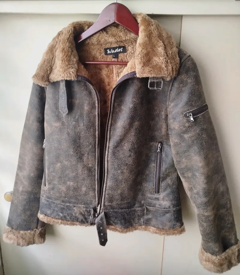Chaqueta de cuero sintético con forro de piel para invierno - 2