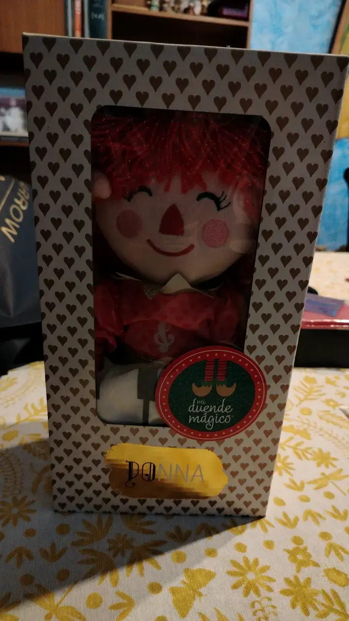 Muñeca Duende Mágico Donna con Vestido Rayado - 1