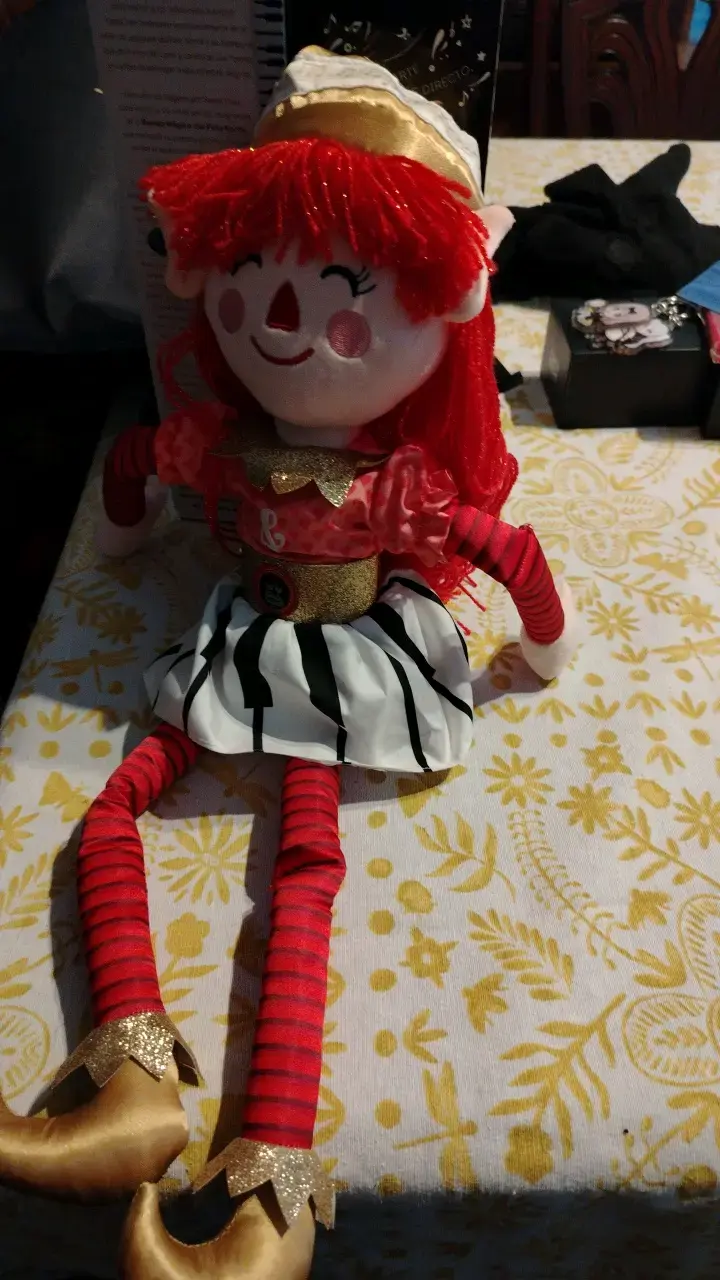 Muñeca Duende Mágico Donna con Vestido Rayado - 3