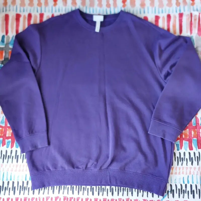 Polerón morado de algodón marca H&M