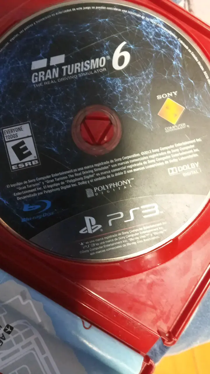 Consola Sony PS3 Super Slim usada - 6