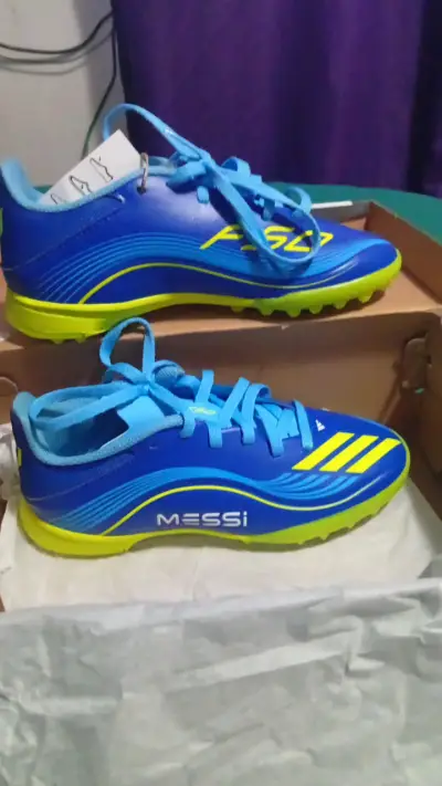 Zapatos de Fútbol Messi F50 Azul y Amarillo - miniatura 3