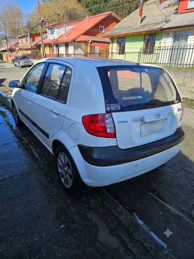 Hyundai Getz 2007 en buen estado - miniatura 2