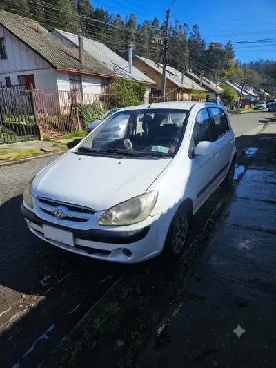 Hyundai Getz 2007 en buen estado - miniatura 3