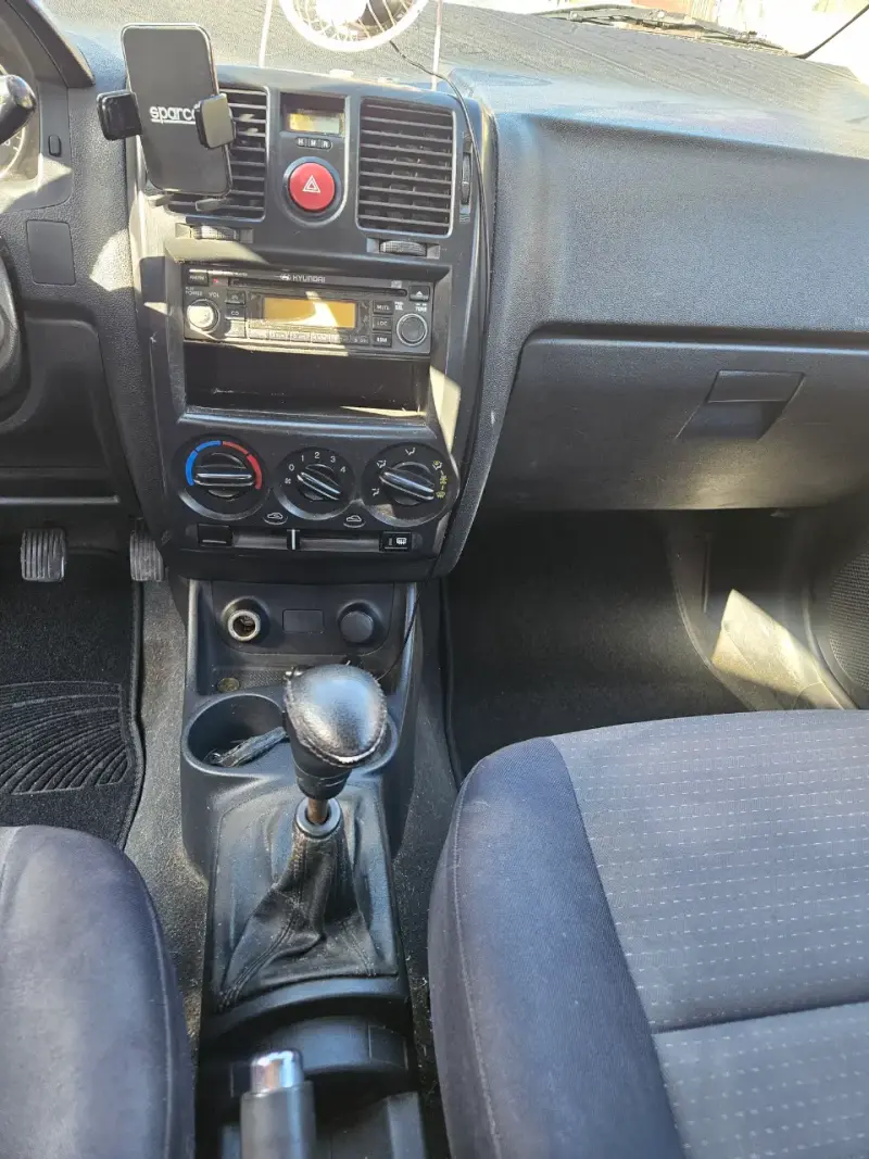 Hyundai Getz 2007 en buen estado - 5