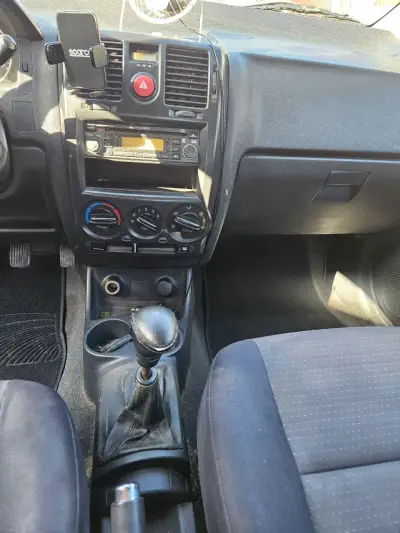 Hyundai Getz 2007 en buen estado - miniatura 5