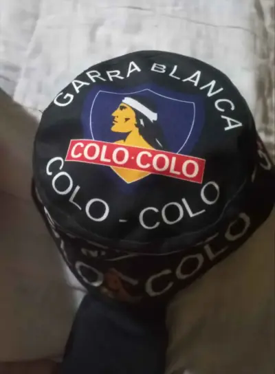 Gorro bucket Colo-Colo Eterno Campeón - miniatura 2