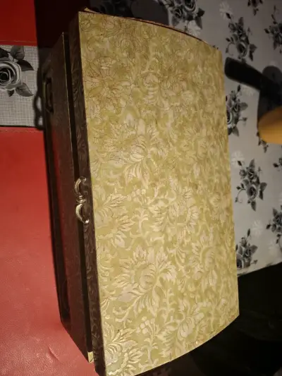 Caja organizadora de cosméticos vintage - miniatura 4