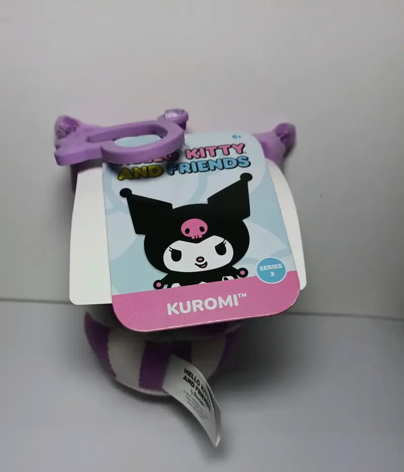 Llavero de peluche kuromi diseño kawaii - 5