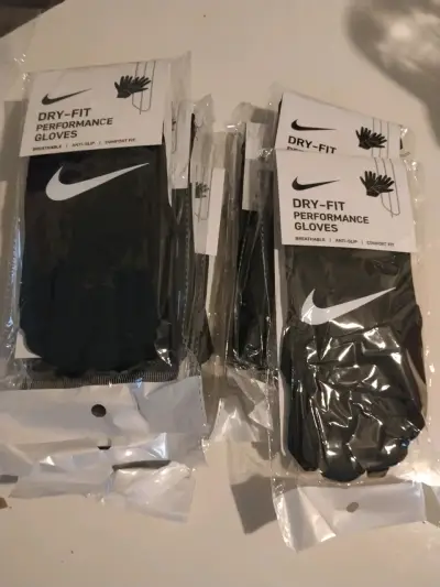 Guantes Nike Dry-Fit Performance Negros - miniatura 4