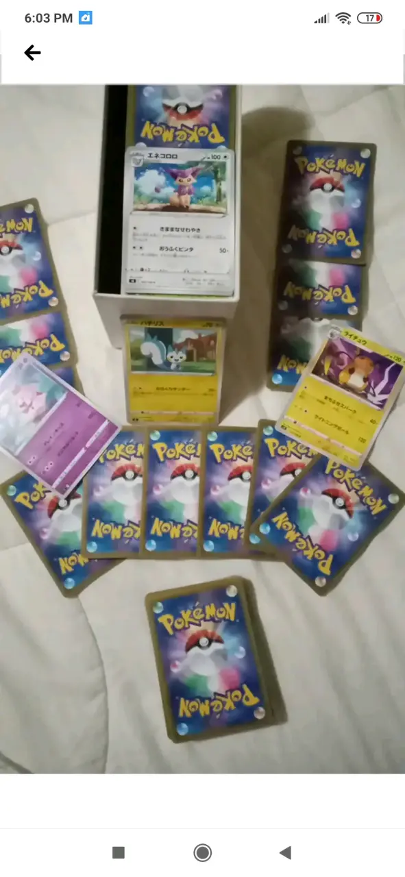 Colección de 300 Cartas Pokémon en Japonés - 1