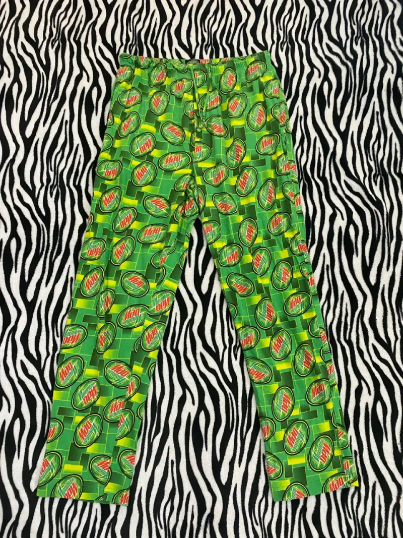 Pantalones pijama Mountain Dew estampados verdes - 2