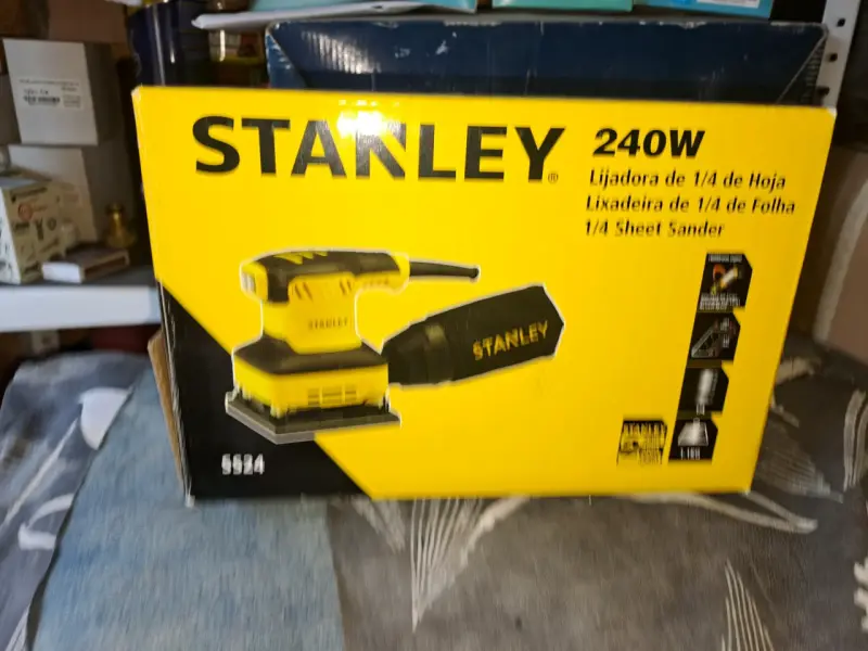 Lijadora Stanley 240W 1/4 de Hoja - 1