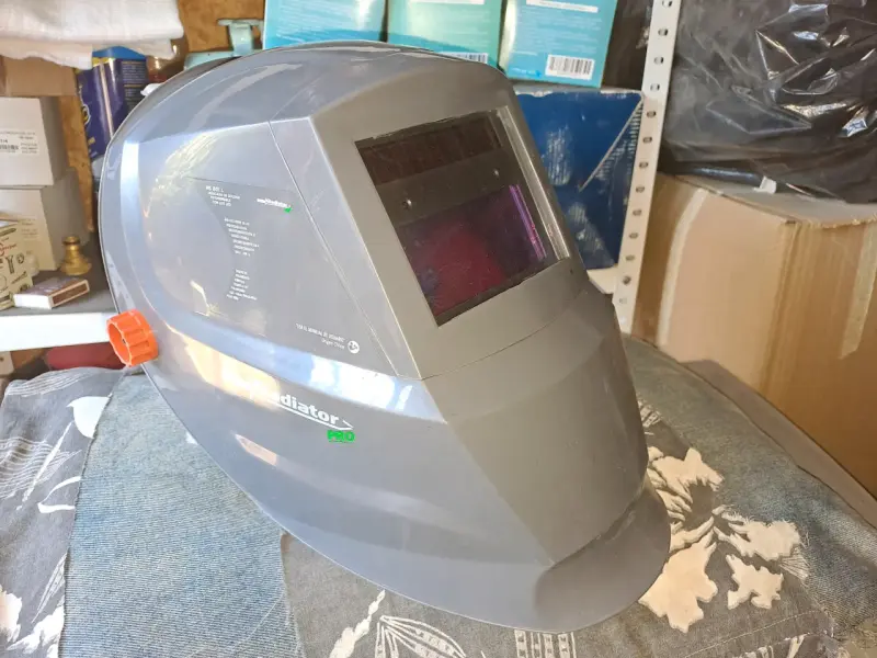 Máscara de Soldar Automática Gladiator Pro - 2