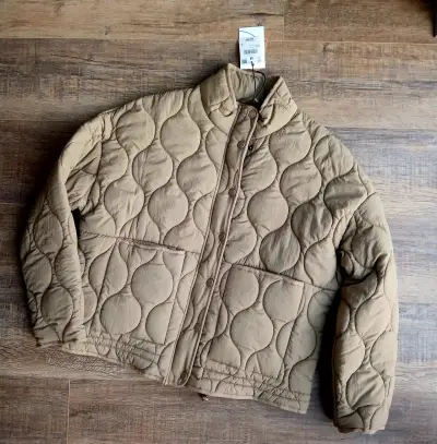 Chaqueta acolchada beige para mujer - miniatura 2