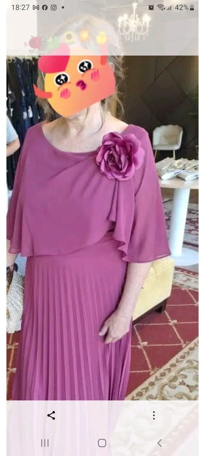 Vestido de fiesta largo color rosa con flor