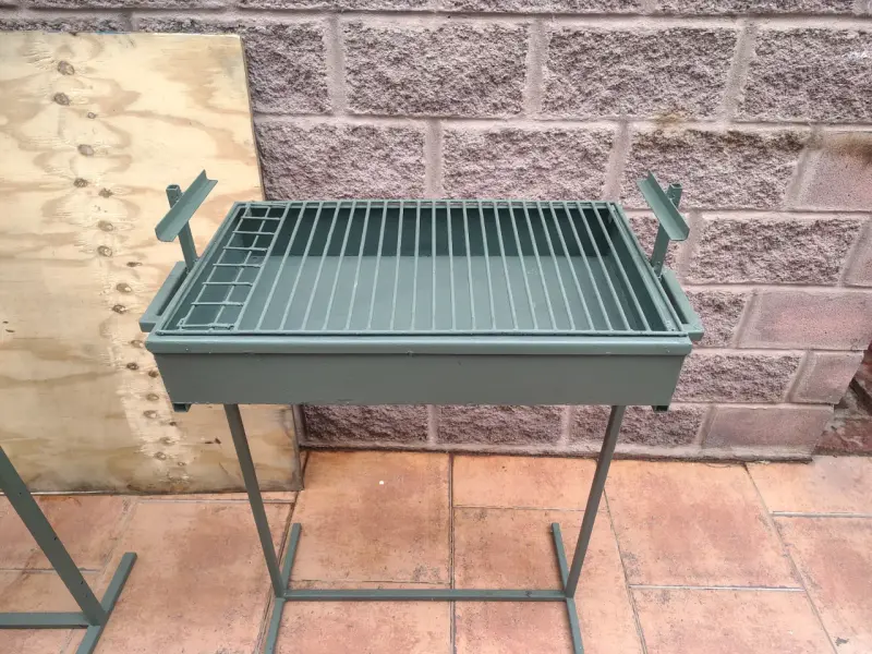 Parrilla  para asado acero de plancha de 2.5 mm - 3