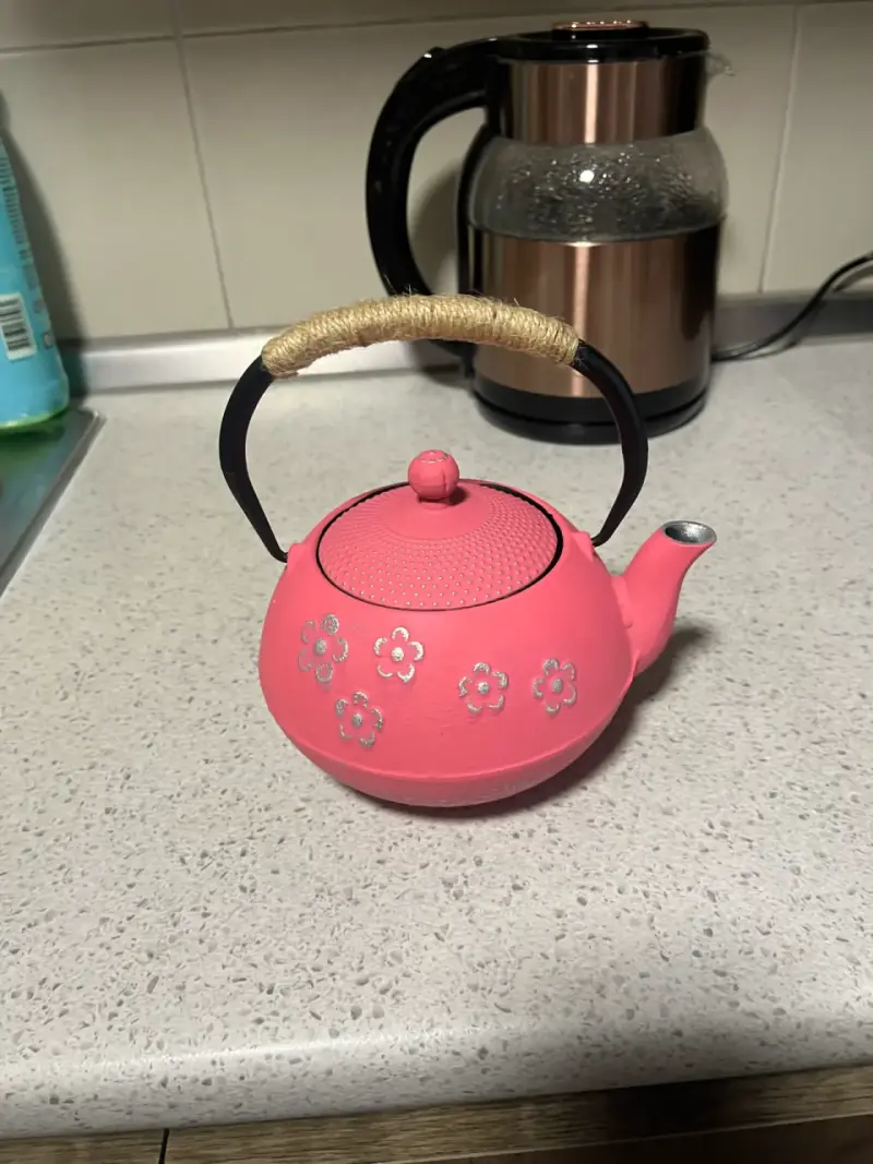 Tetera de hierro fundido rosa estilo japonés - 3