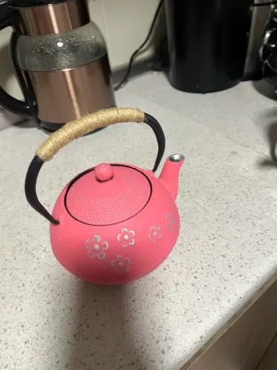 Tetera de hierro fundido rosa estilo japonés - miniatura 4
