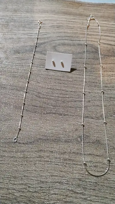 Set de joyería de plata con collar, pulsera y aros - miniatura 3