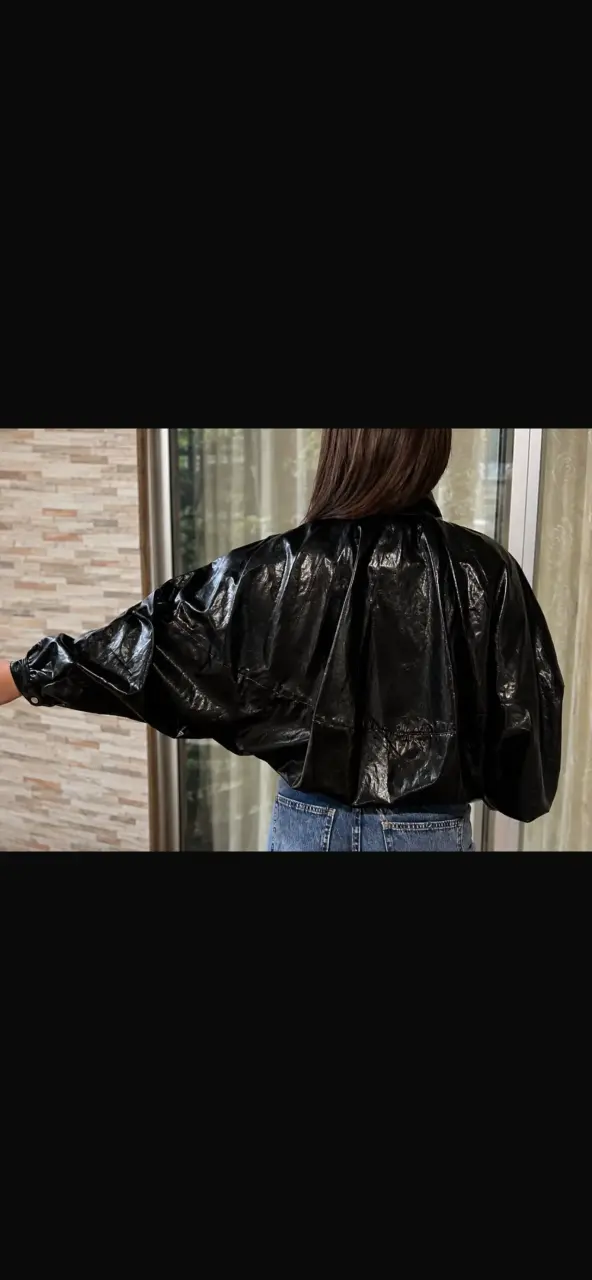 Chaqueta de cuero sintetico marca Zara, todo nuevo - 3
