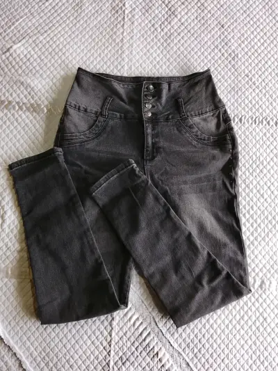 NUEVOS Skinny Jeans Fiorucci - miniatura 1