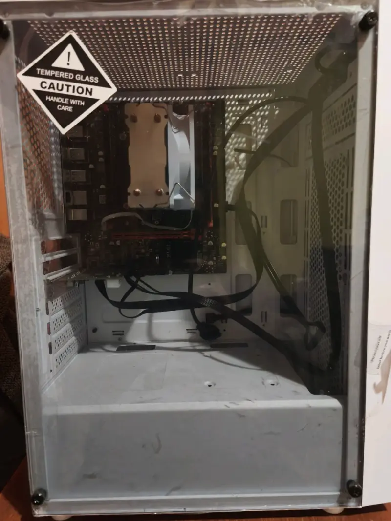 PC medio armar