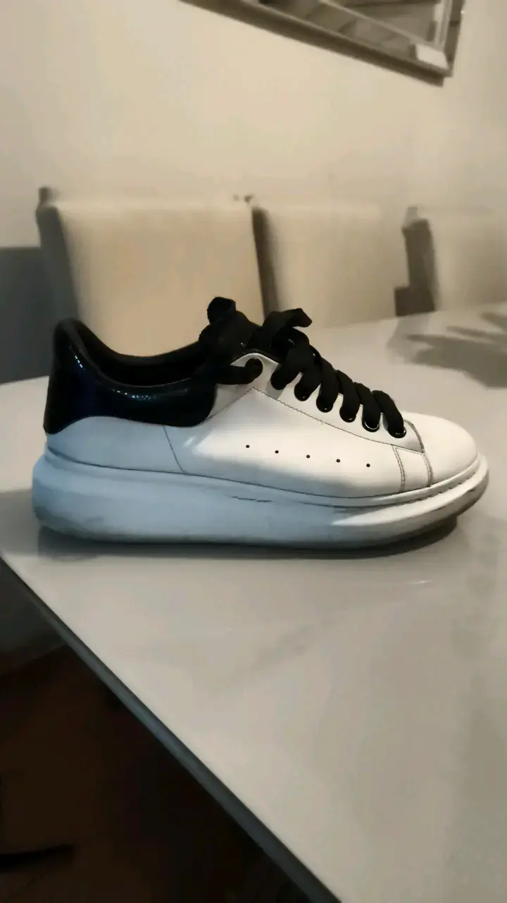 Zapatillas blancas Alexander McQueen USADAS - 1