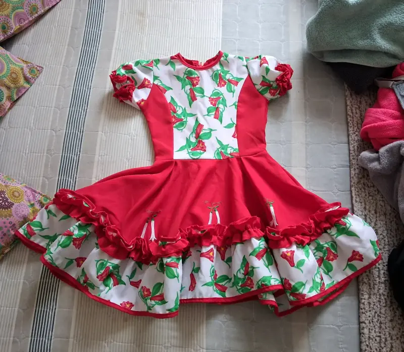 Vestido cueca talla 6-8 - 2