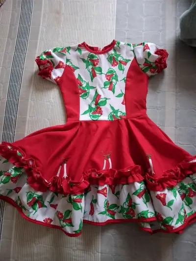 Vestido cueca talla 6-8 - miniatura 3