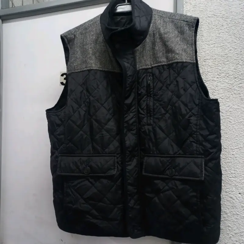 Chaleco acolchado negro Vince Camuto para hombre - 1