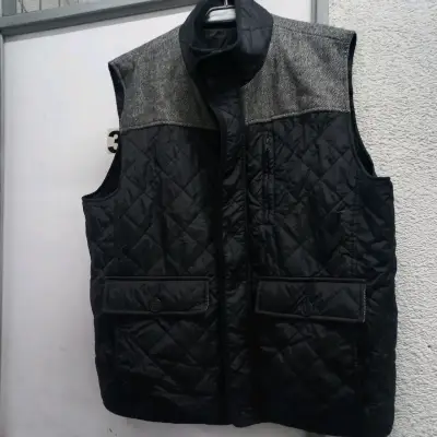 Chaleco acolchado negro Vince Camuto para hombre - miniatura 1