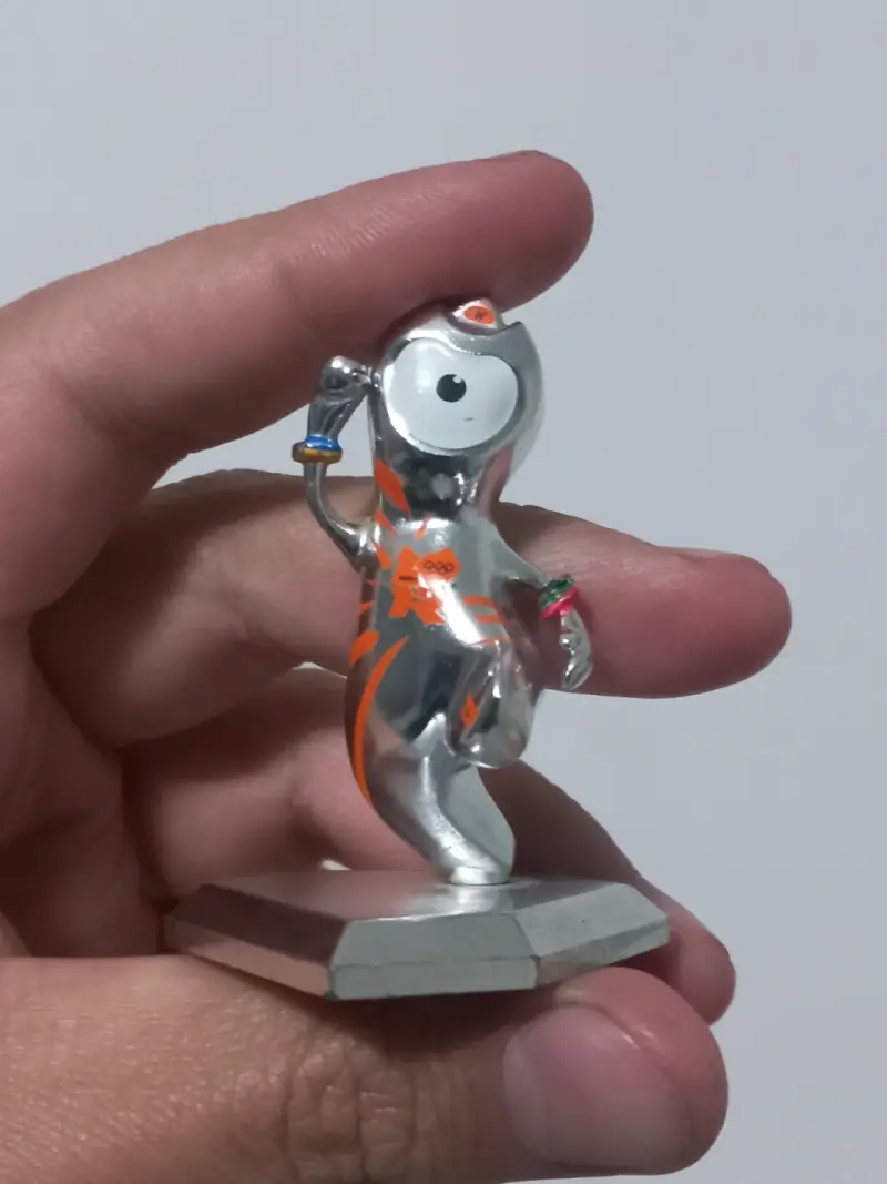 Figura de colección Corgi Wenlock Londres 2012 - 5