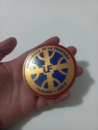 Insignia Universidad de La Frontera Temuco Chile - miniatura 3