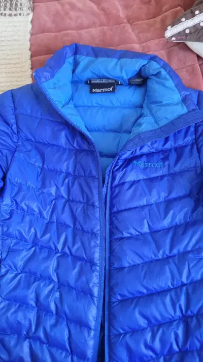 Chaqueta acolchada azul Marmot 700 Fill - miniatura 1