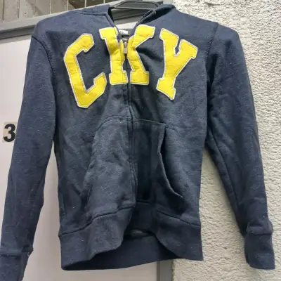 Polerón azul con capucha CKY para niño - miniatura 1