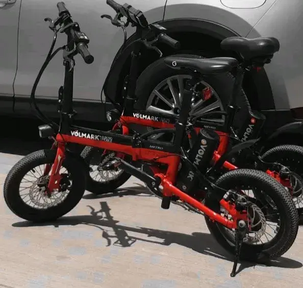 Bicicleta Eléctrica Plegable Volmark Negra y Roja - 1