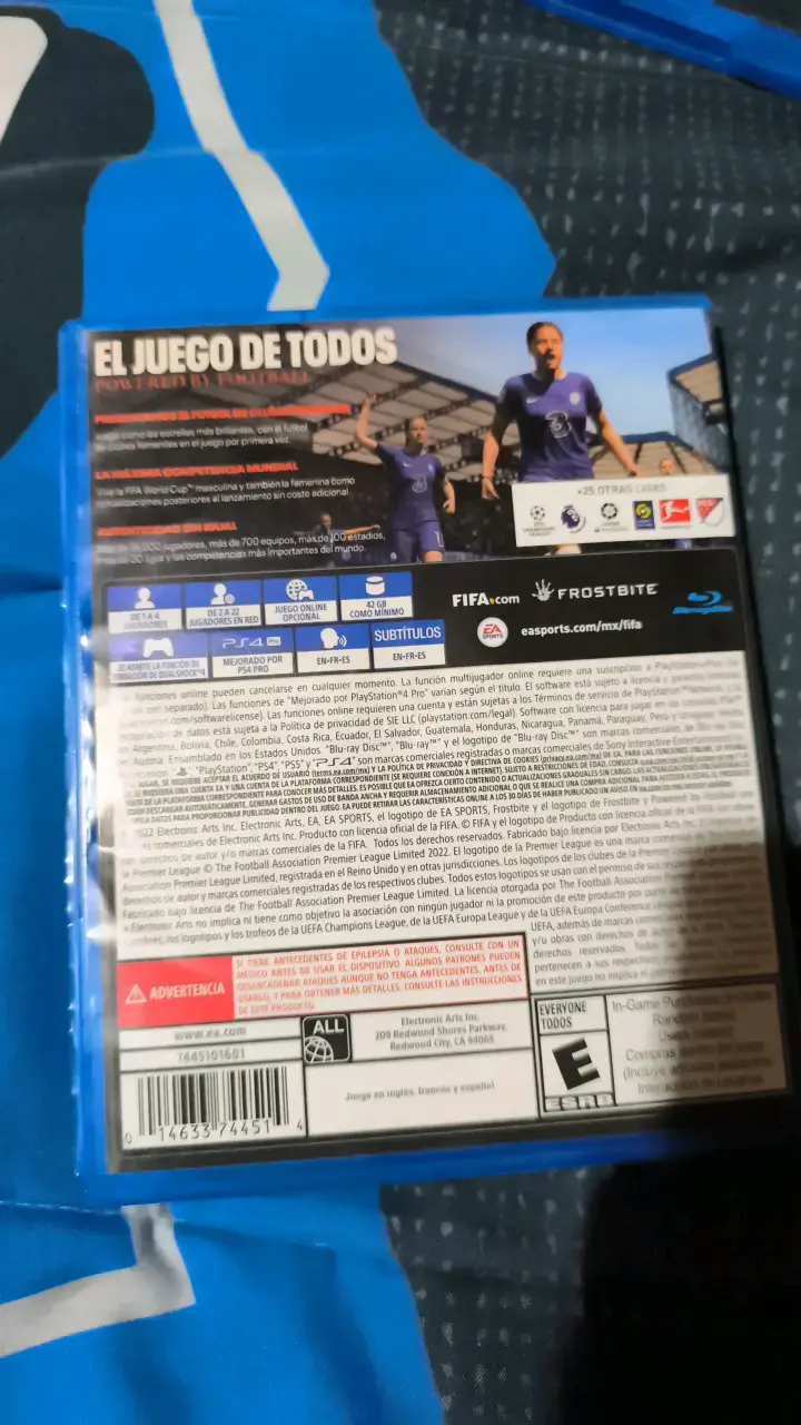 Videojuego FIFA 23 para PS4 en buen estado - 4