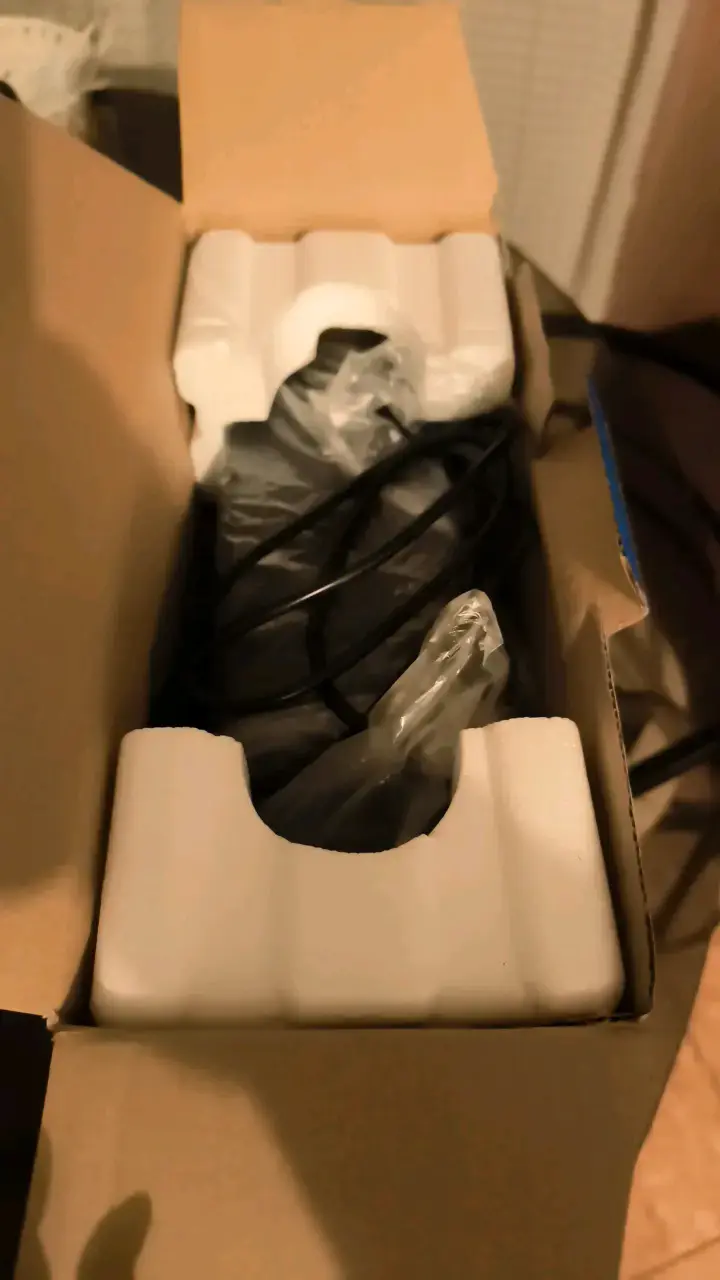 UPS Forza NT-502C 500VA con protección - 3