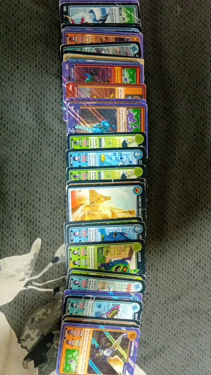 Colección de cartas de juego de estrategia - 1