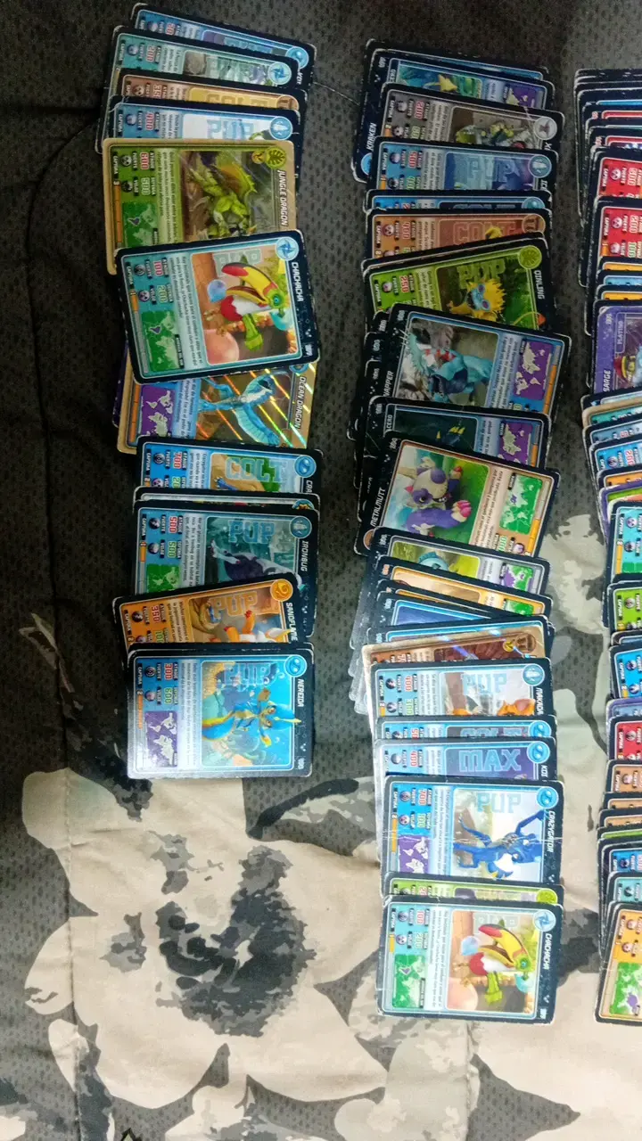 Colección de cartas de juego de estrategia - 3