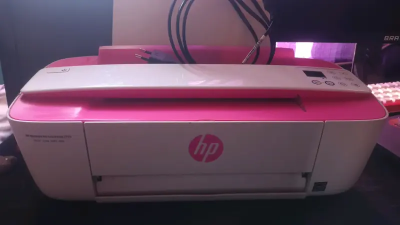 Impresora multifuncional HP DeskJet Ink Advantage 3785 rosa
