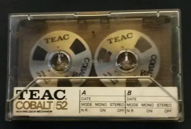 Cassette Teac Cobalt de colección - 1