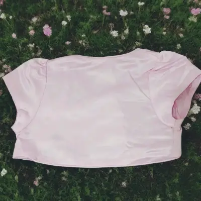 Bolero rosa para niña con volantes - miniatura 2