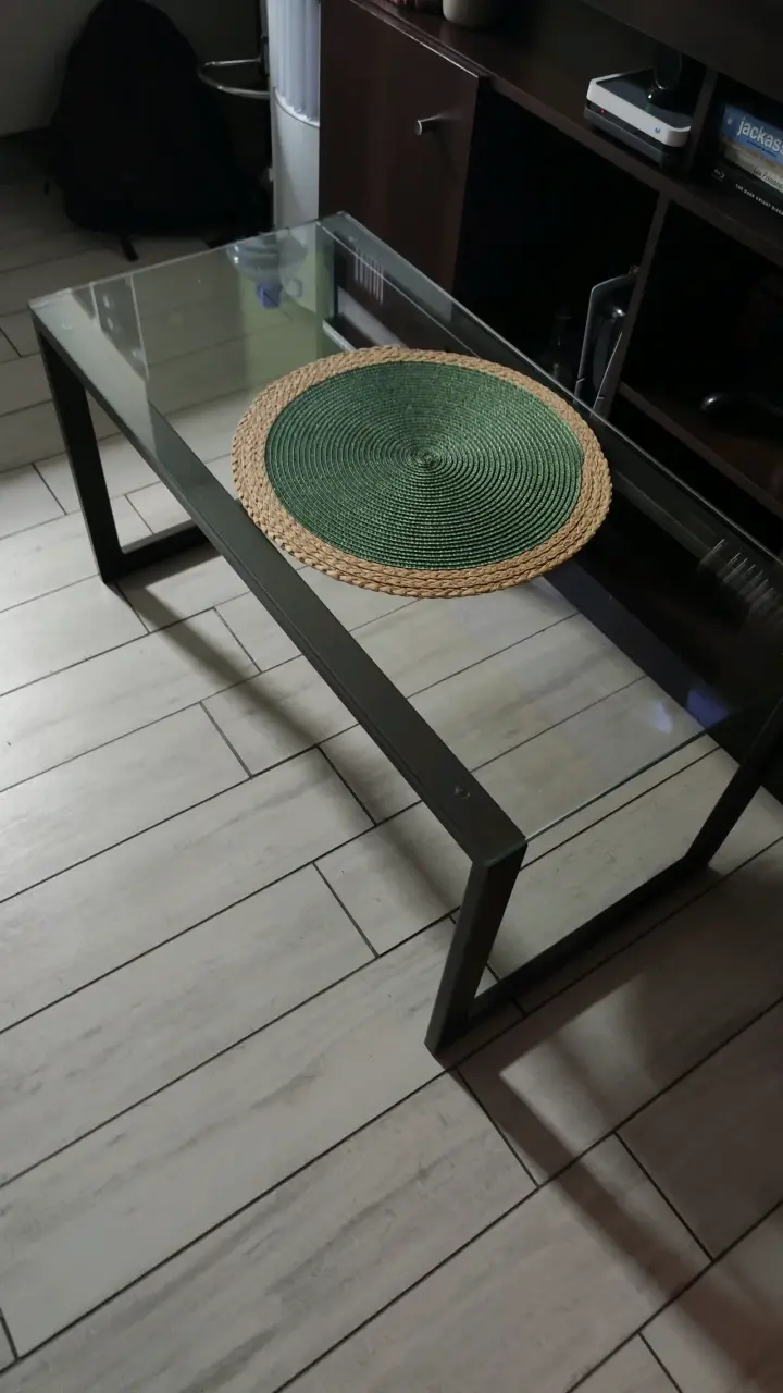 Mesa de centro de vidrio y metal moderna - 3