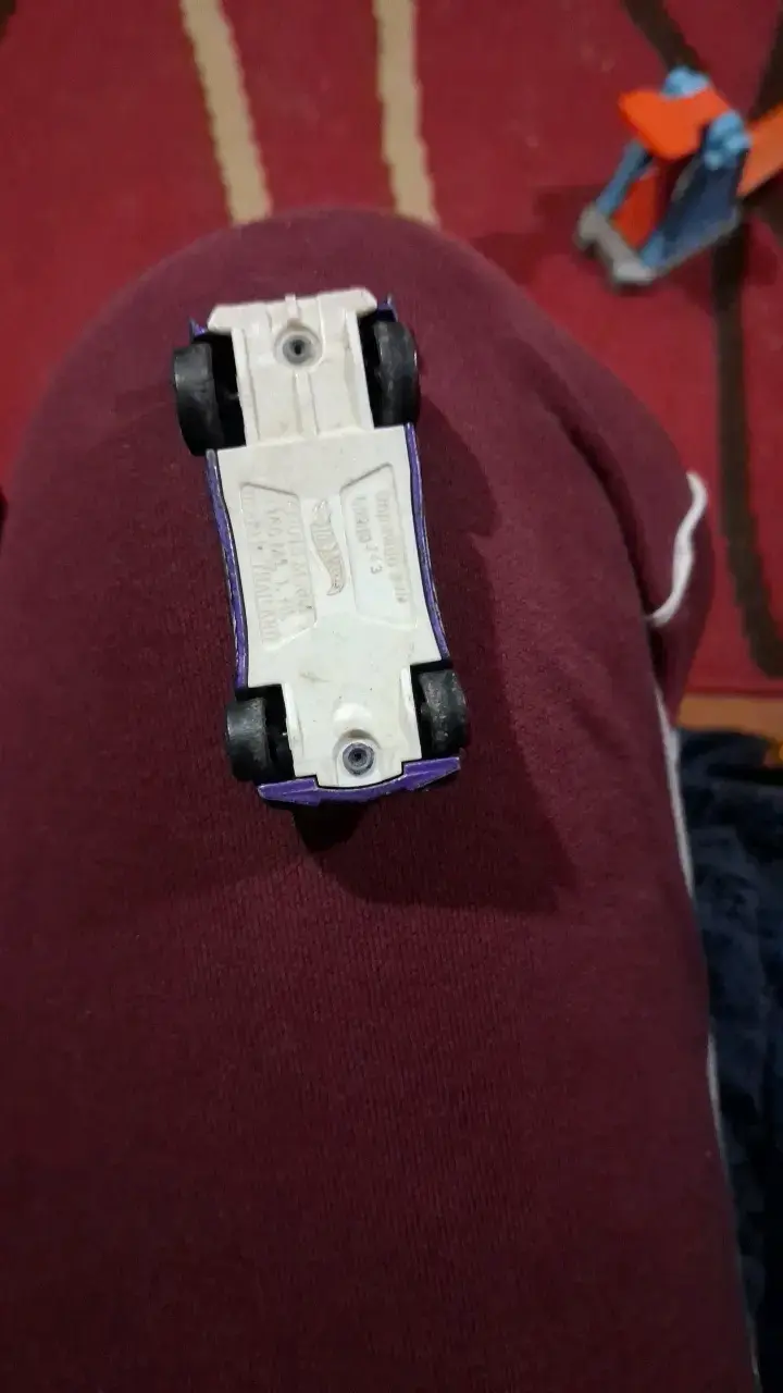 Autos hot wheels - 2