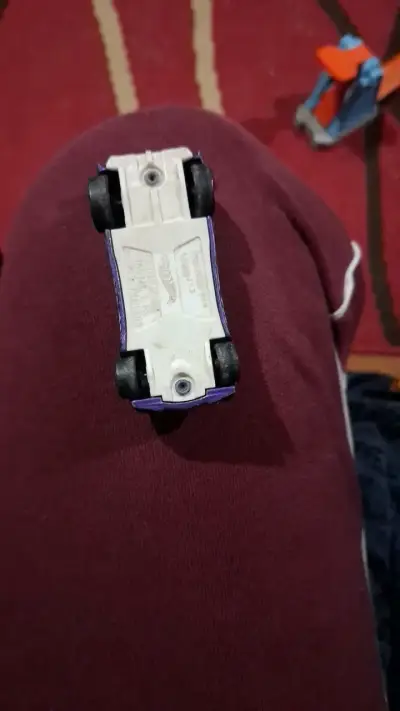 Autos hot wheels - miniatura 2